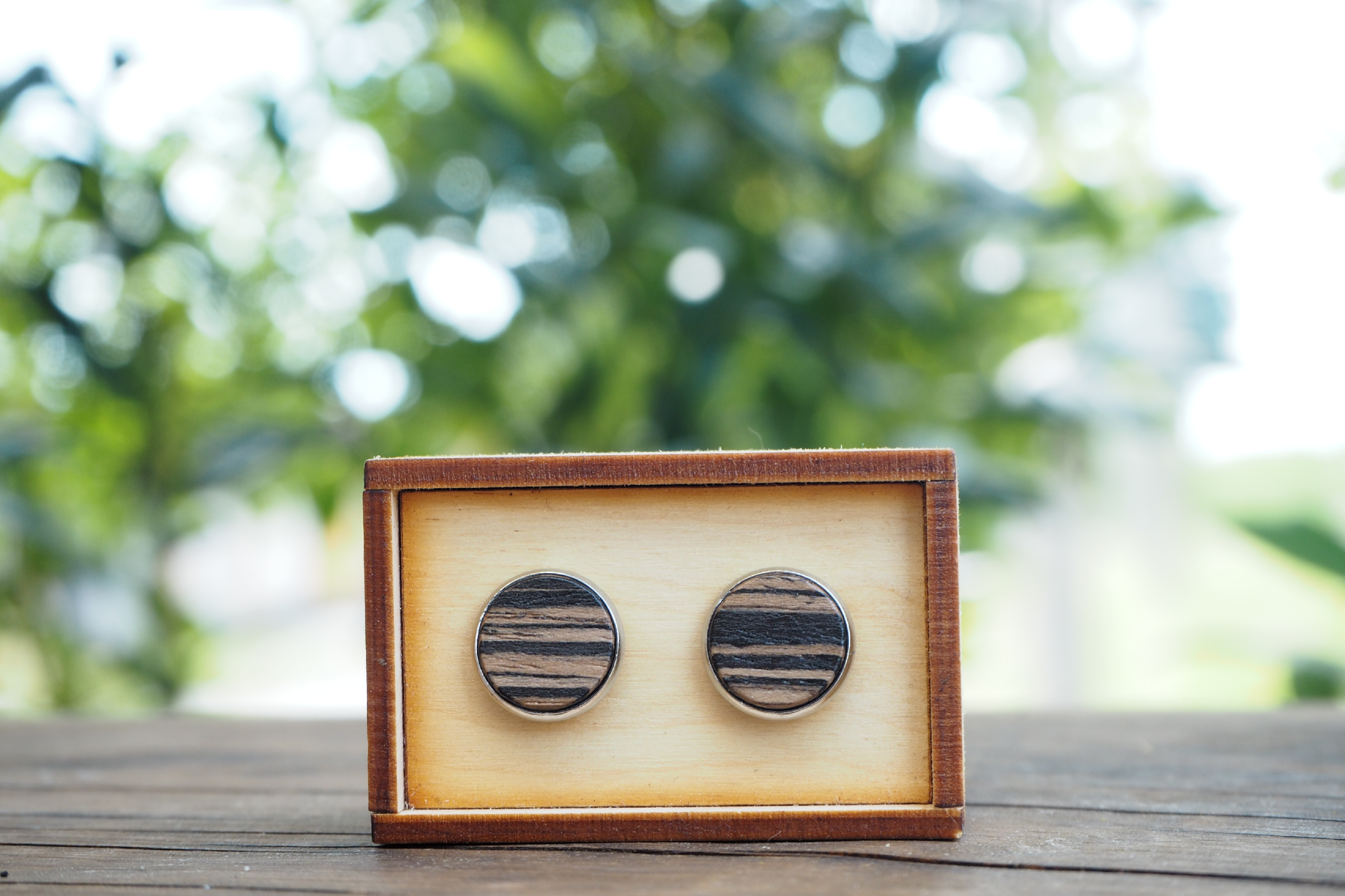 Wood Style Manžetové knoflíčky Dub černý (obrázek 3)