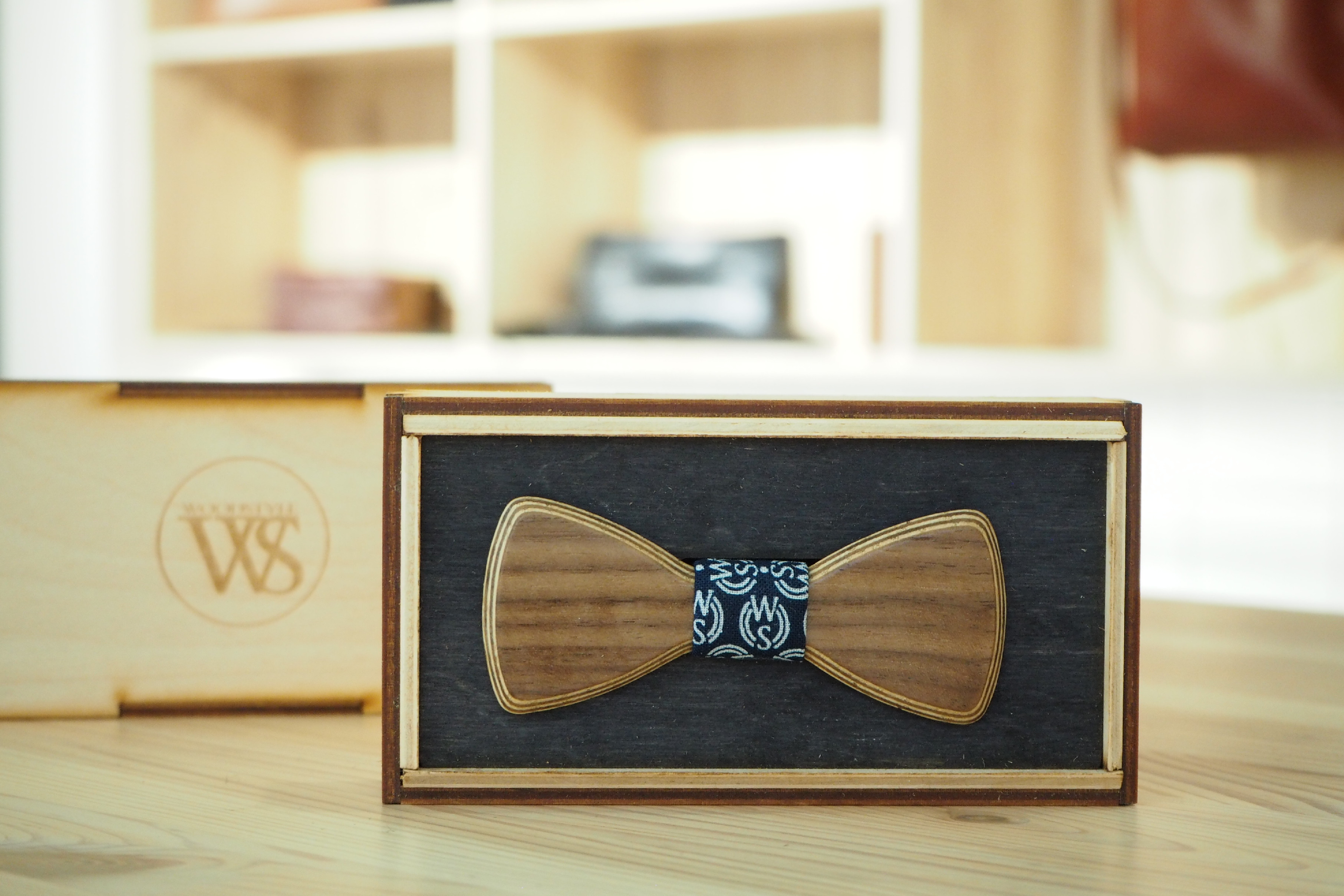 Wood Style Motýlek mini WS Modrotisk Druhy dýh: Ořech americký