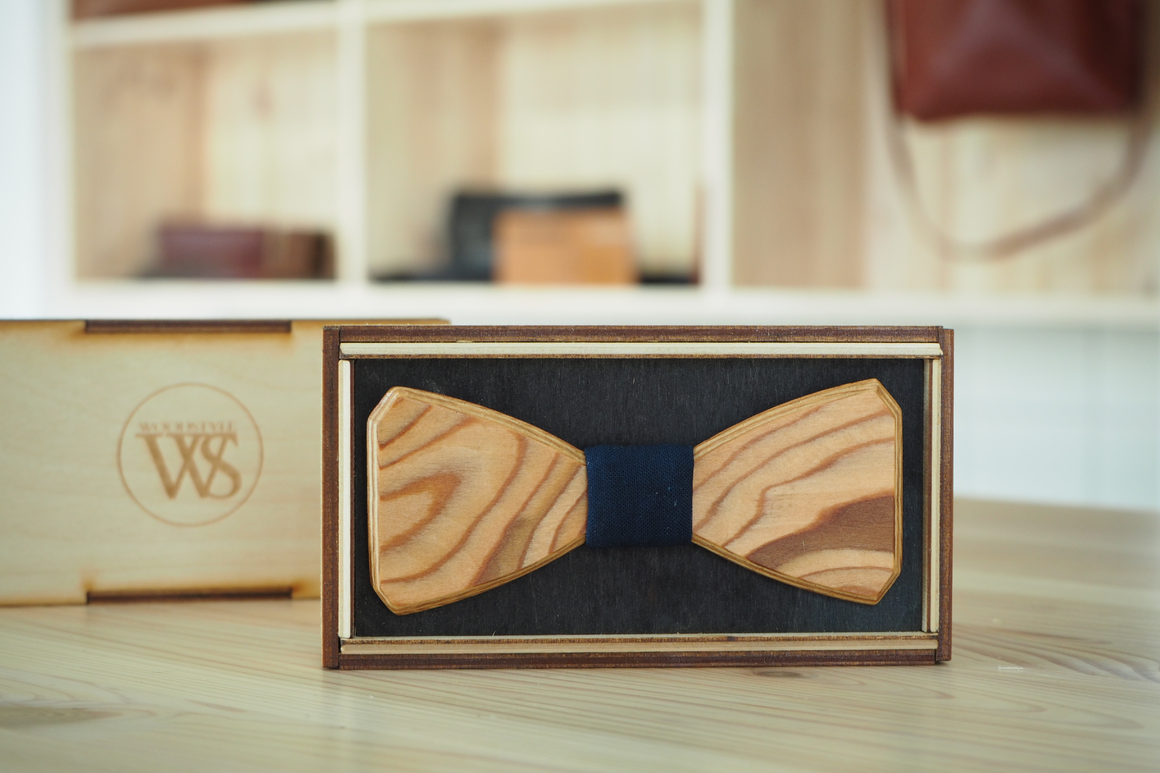 Wood Style Motýlek Hranatý Modrotisk Druhy dýh: Kořenice