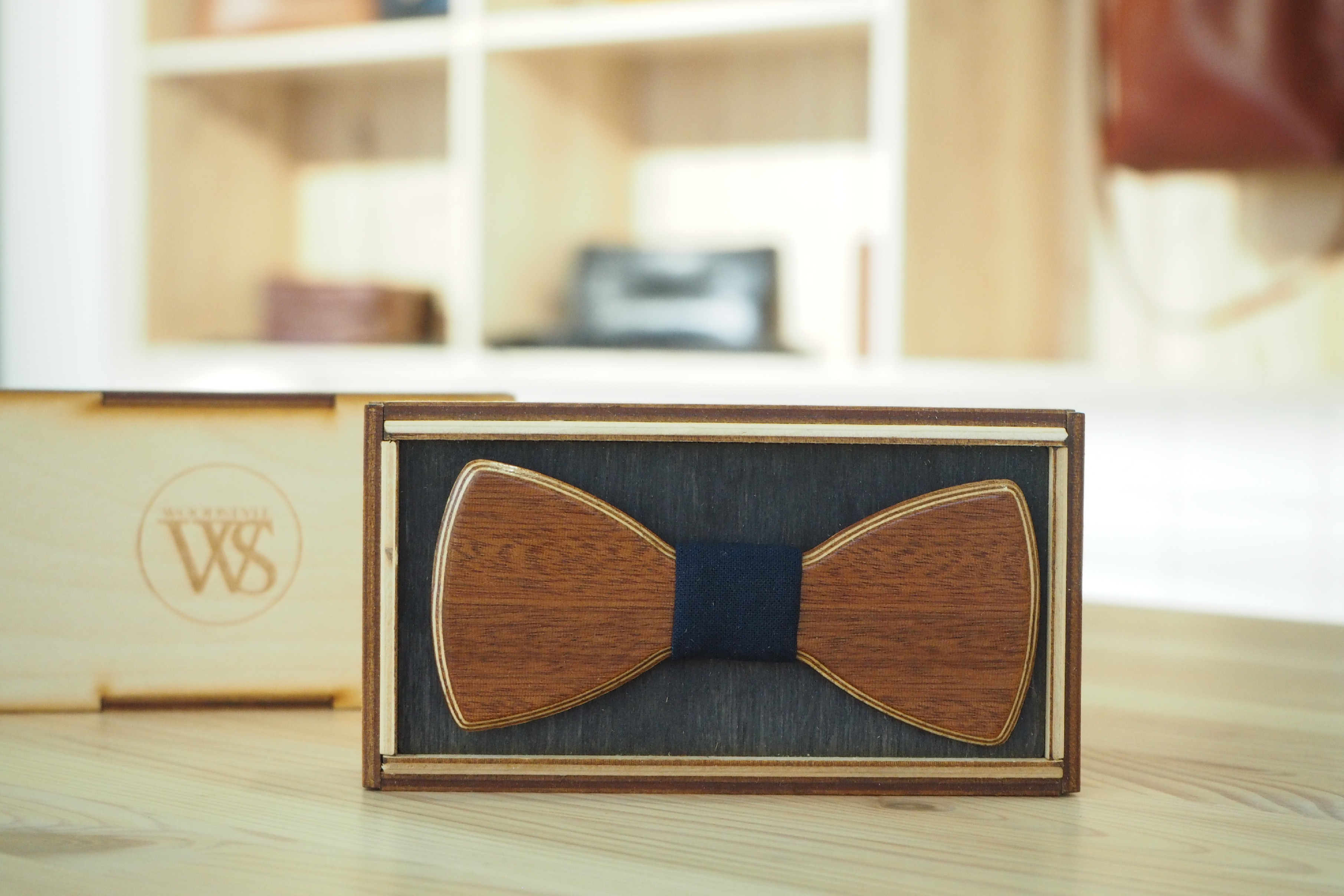 Wood Style Motýlek Kulatý Modrotisk Druhy dýh: Třešeň