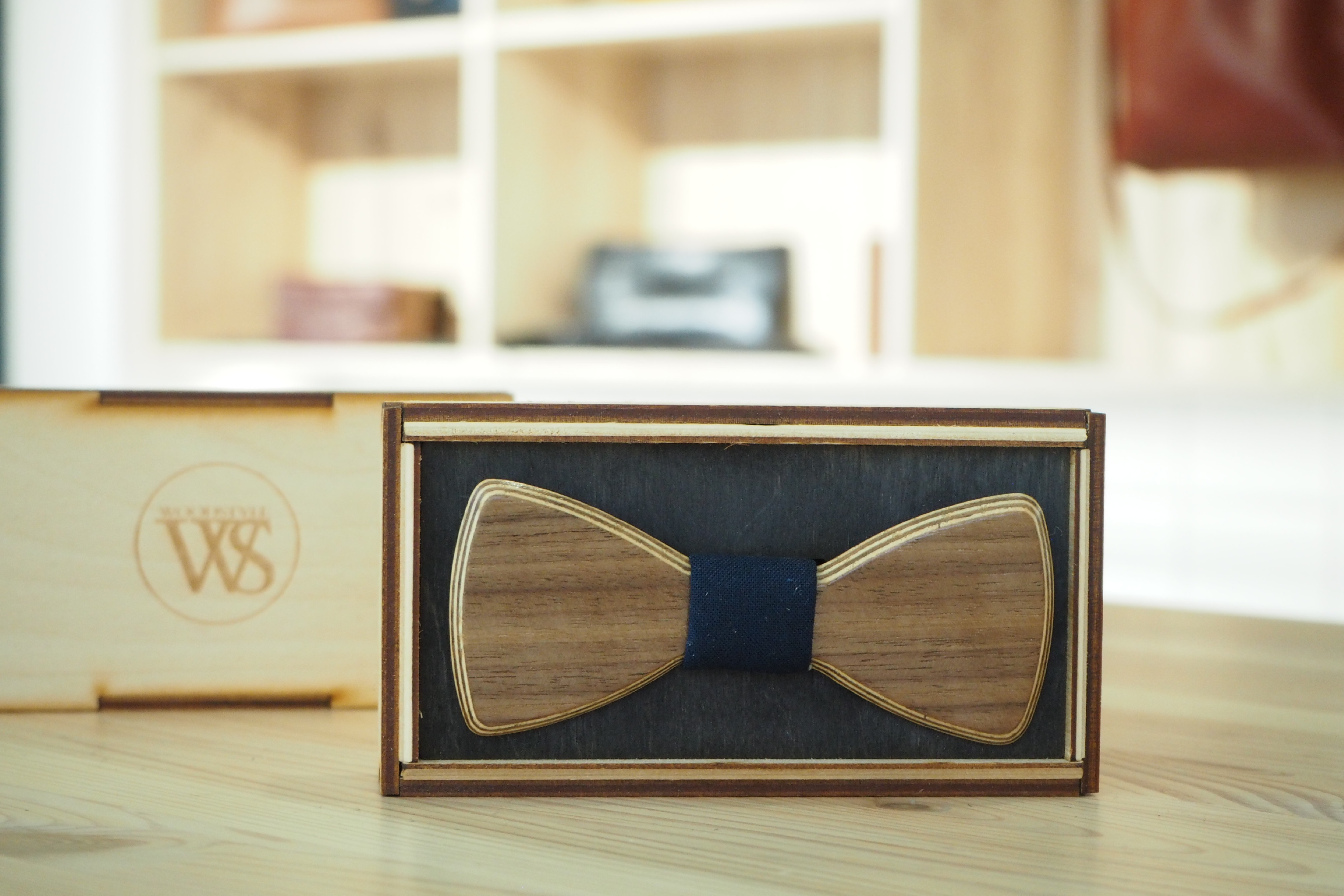 Wood Style Motýlek Kulatý Modrotisk Druhy dýh: Ořech americký