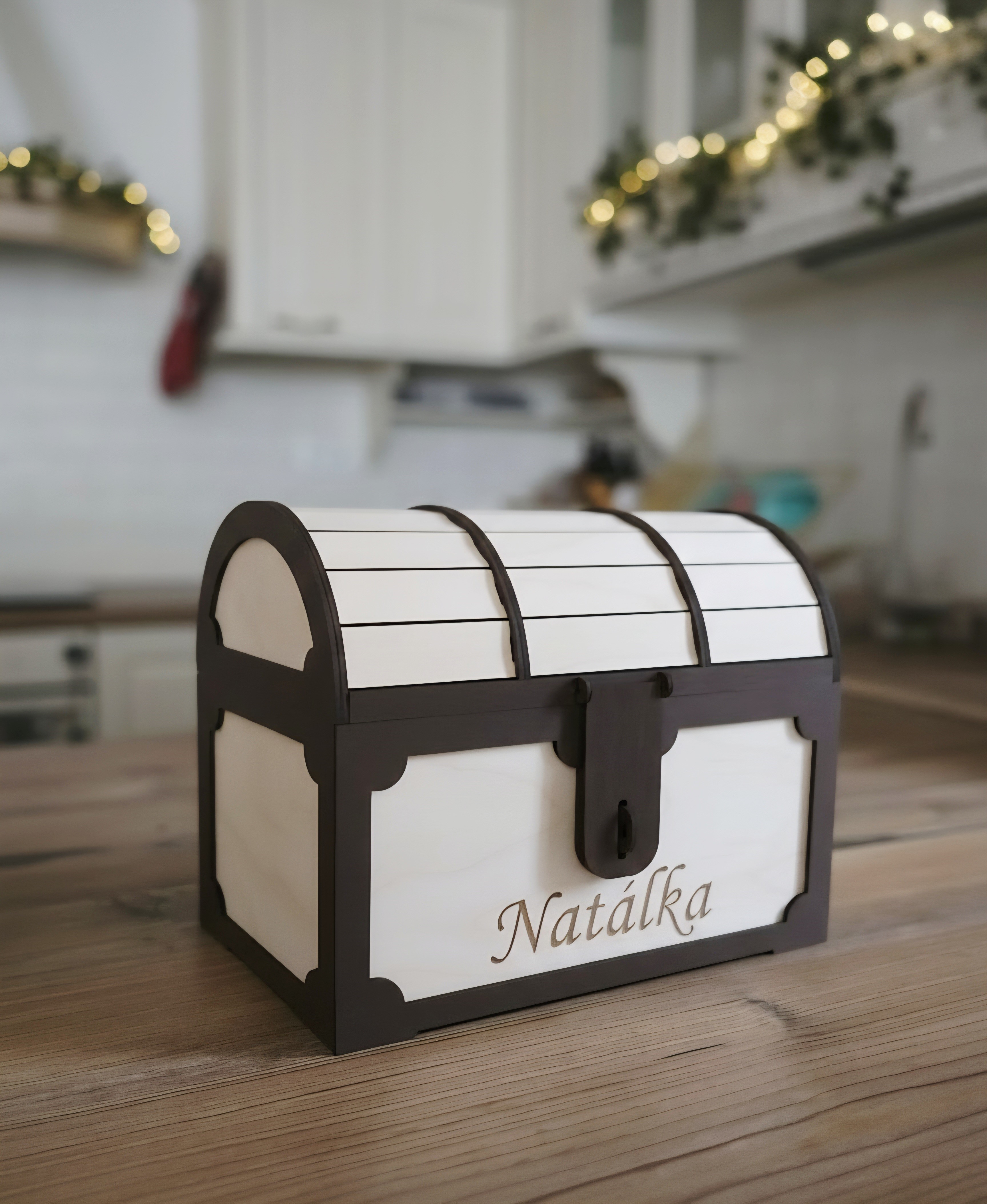 Dřevěná truhlička