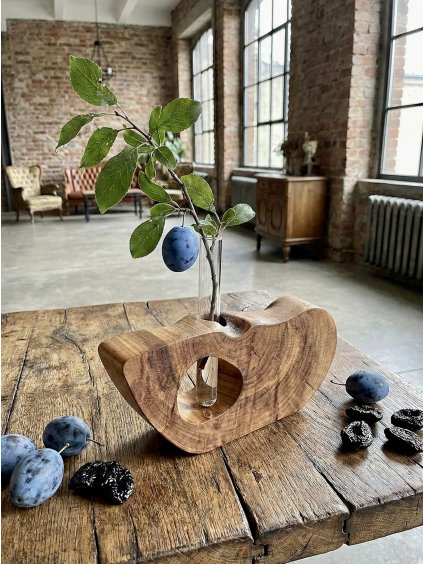 Umelecká váza PEBBLE: Slivkový masív (Organický tvar)