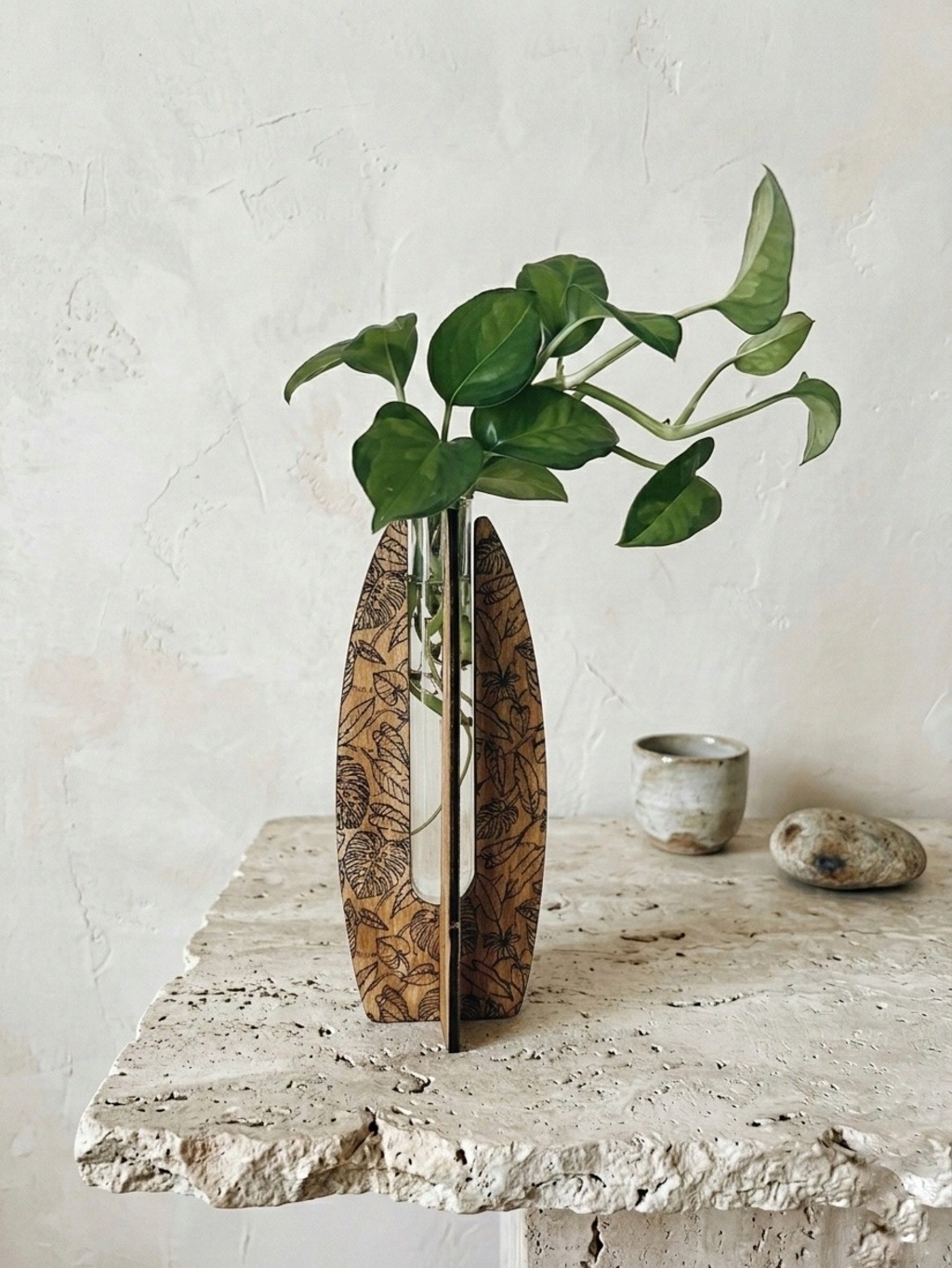 BotaneryLab stojan na zakoreňovanie odrezkov rastlín SIGNATURE - motív listov WoodenBotanery