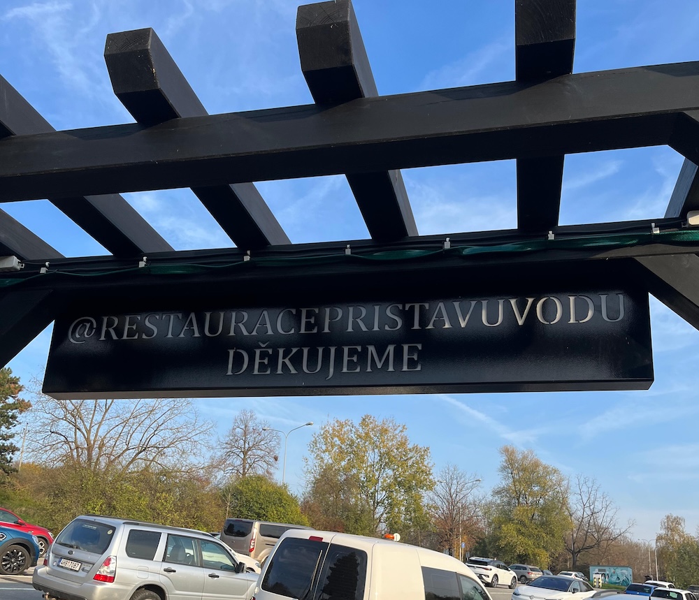 7fbfd92e-7e4c-49fa-b606-5e01befa6632