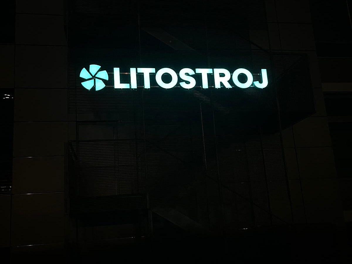Logo LITOSTROJ po setmění
