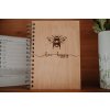 Dřevěný zápisník s motivem včelky "Bee Happy"