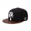 97 originalni snapback ze dreva walnut cerna