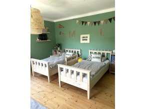 054D737D 395F 4235 9BCA 537F48E1E50E