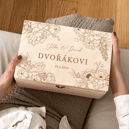 Dřevěný svatební box Woodify Pivoňky