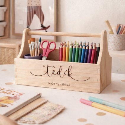 Dřevěný organizér se jménem Woodify I