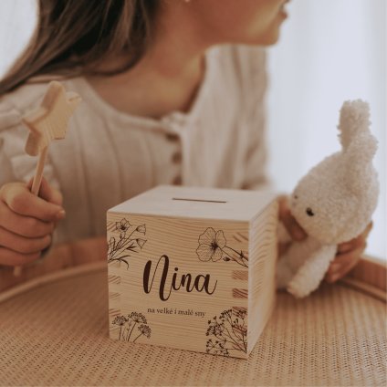 Dětská pokladnička ze dřeva se jménem na přání