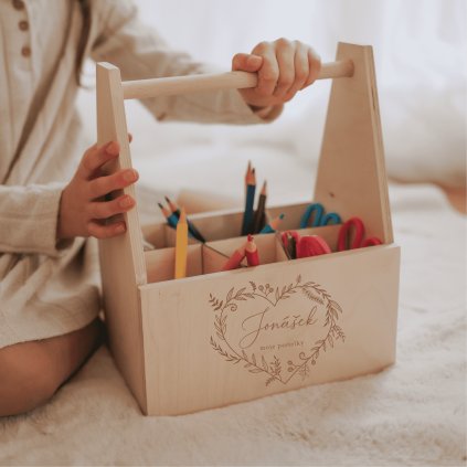 Organizér na pastelky se jménem