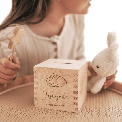 Dětská pokladnička ze dřeva se jménem na přání