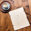 drevene-napojove-menu-s-laserovym-gravirovanim