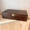 Dřevěný tmavý svatební box Woodify I