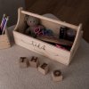 Dřevěný organizér se jménem Woodify I