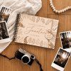 Dřevěné svatební album s textem na přání