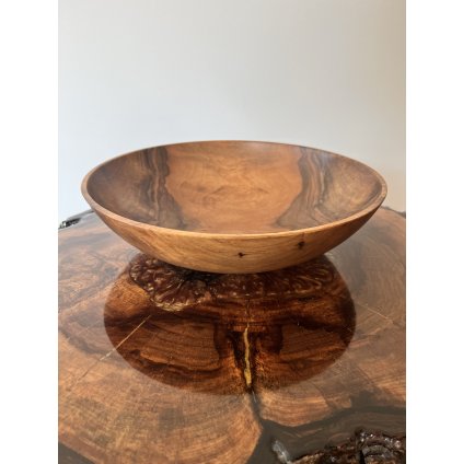 Dřevěná miska Avery, ořech  Rozměr 34x9  cm