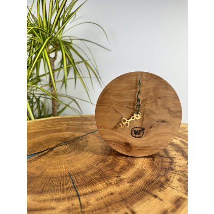 Dřevěné stolní hodiny Gigi