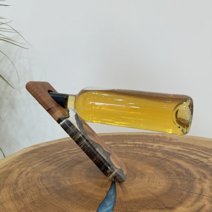 Dřevěný stojan na víno Luca, dub
