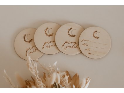 Dřevěné milníky - sada Moon