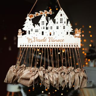 🎉 Spouštíme pro Vás prodej z kolekce Vánoce přicházejí 😍 ☃ ❄🎄🧡🎁 Adventní kalendář k zavěšení již od 349,- Kč 🎉😍 Kalendář...