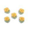Gestickte Blume, 2,1 x 2,5 cm (Varianta 1 hell-créme, Balení 10 Stück)