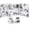 Kunststoffperlen Würfel mit Buchstaben 6 mm (Varianta 1 Mix schwarz-weiß, Balení 1 Tüte)