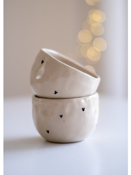 Srdíčkatý kalíšek černý, 200 ml