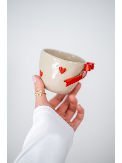 Mašle červená se srdíčky - kalíšek, 200 ml