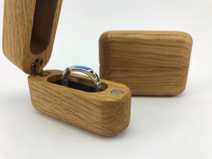 drevená krabička na snubný prsteň Mimic