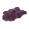 fialová ovčí kožešina
