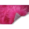 sytě růžová ovčí kožešina