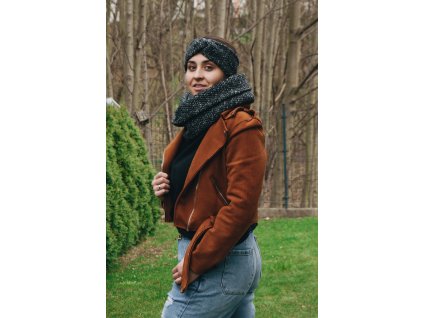 vlněný nákrčník