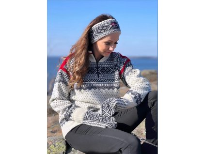 vlněný norský svetr