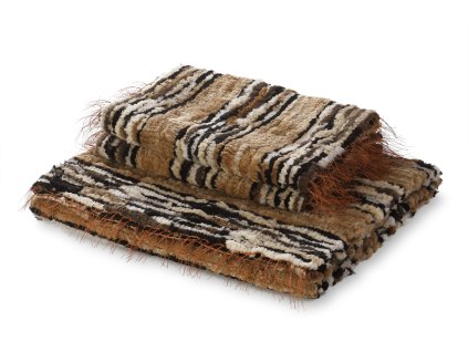 sada předložek z kůží