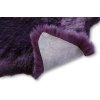 Fialová kožešina