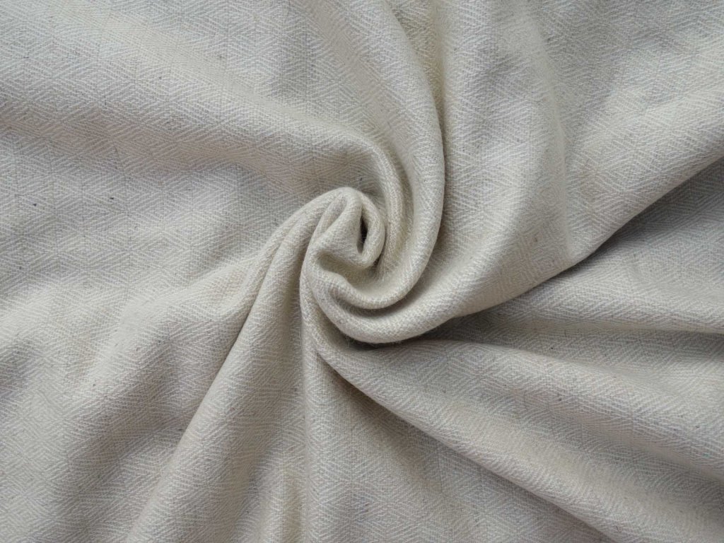 100% Handwoven woolen Diamond twill -natural white - Wooltrade