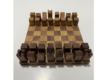 Šachovnice celodřevěná