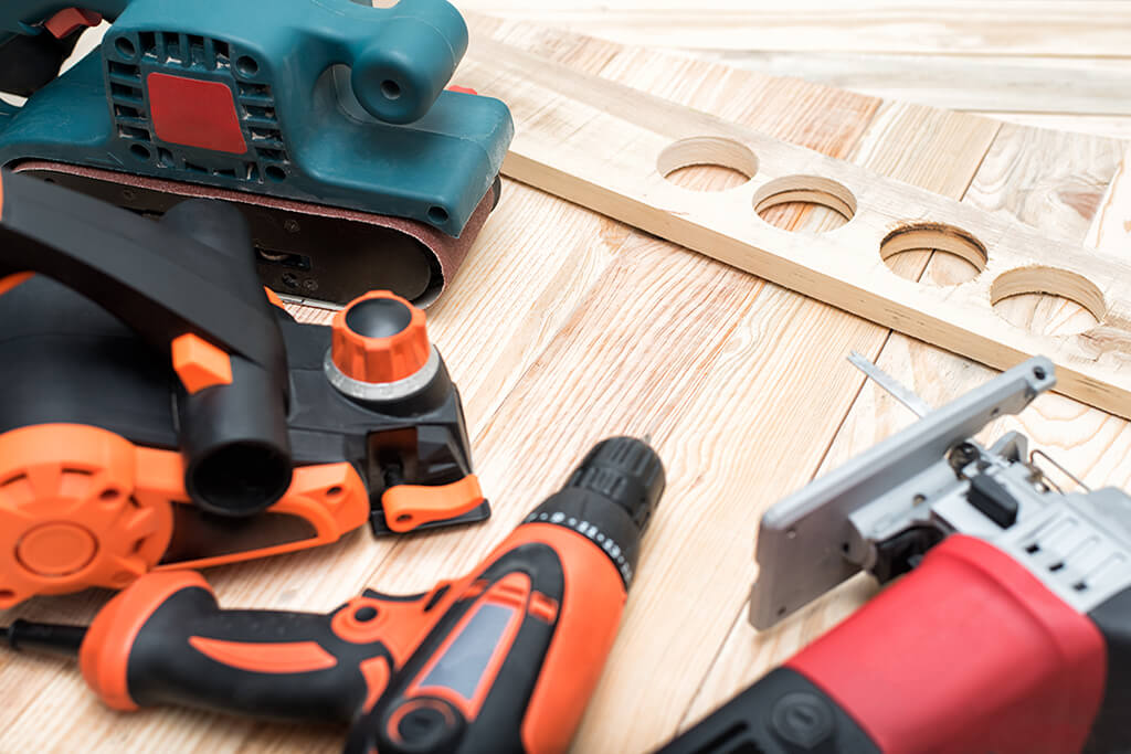 Aku nářadí pro kutily: co by nemělo chybět v dílně