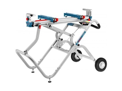 Bosch GTA 2 500 W – skládací stůl na pilu s koly a prodlužovacím dílem, vhodný pro mobilní použití na stavbě.