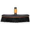 Fiskars QuikFit koště na terasy, 38cm (1001416)