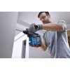 bosch gbh 18v-18 professional vrtací kladivo s sds plus 18 v při vrtání otvoru do stěny