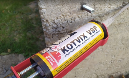 Chemické kotvy: Kdy a proč se na ně spolehnout?