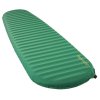 Thermarest TRAIL PRO RWide Pine samonafukovací karimatka tm. zelená 183x64x7,6