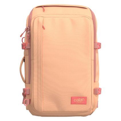 cabinzero adv 42l sunny day 11