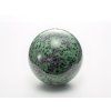 mineraly brousene koule rubin zoisit 500287 4