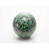 mineraly brousene koule rubin zoisit 500285 4