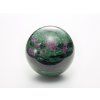 mineraly brousene koule rubin zoisit 500286 1